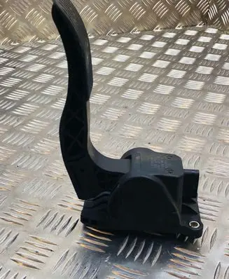 Volkswagen Crafter Accelerator throttle pedal A9063000404