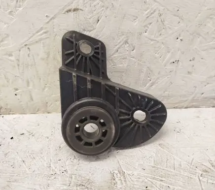 Opel Insignia B Radiator support slam panel bracket 84012896