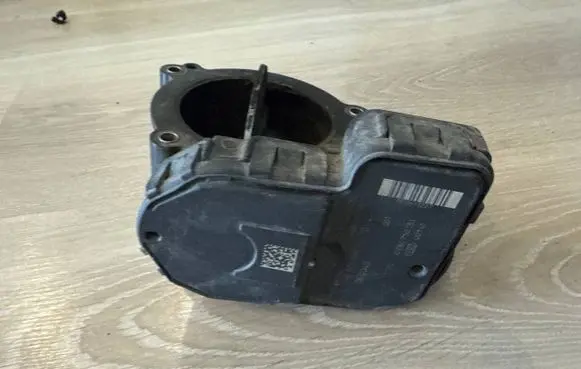 Mercedes-Benz E W212 Throttle valve A6510900270 0280750551 6510900270