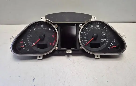 Speedometer (instrument cluster)