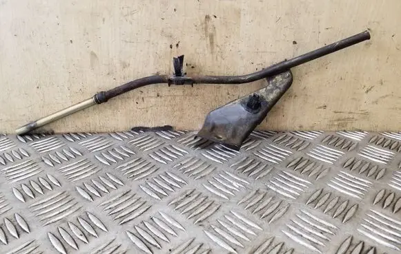 Toyota Corolla E120 E130 Other engine bay part