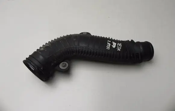 Audi A3 S3 8P Air intake hose/pipe 1K0145840R VD7374