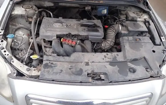 Toyota Avensis Verso Engine
