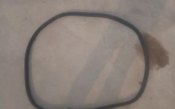 Porsche Boxster 986 Loading door rubber seal (on body) 