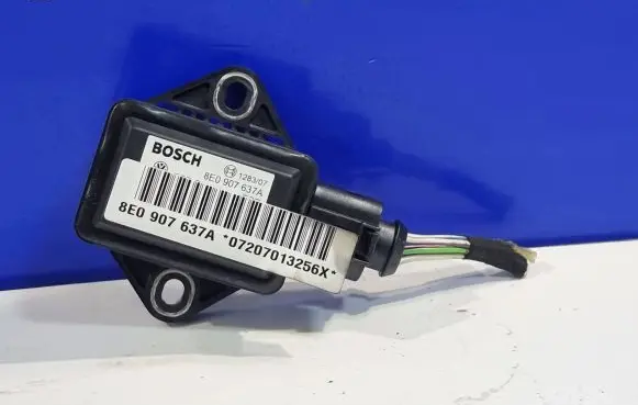 Audi A6 S6 C5 4B ABS wheel speed sensor 8E0907637A