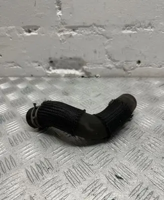 Nissan Qashqai Engine coolant pipe/hose