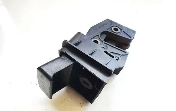 Volkswagen PASSAT B5 Seat back rest lock catch 3b0885737l