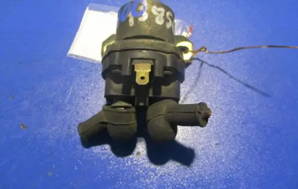Mitsubishi Space Runner Other relay