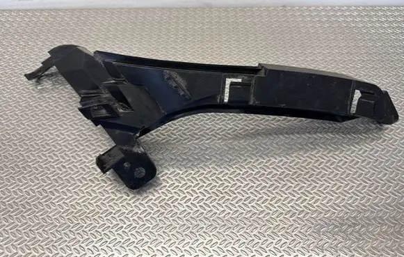 Honda CR-V Headlight/headlamp mounting bracket 71140SWA