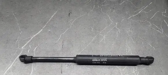 Alfa Romeo Spider 916 Tailgate strut 