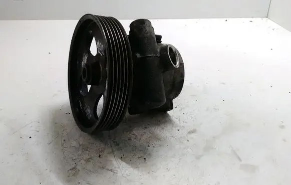 Citroen Xsara Picasso Power steering pump 9636320580 26080330QE