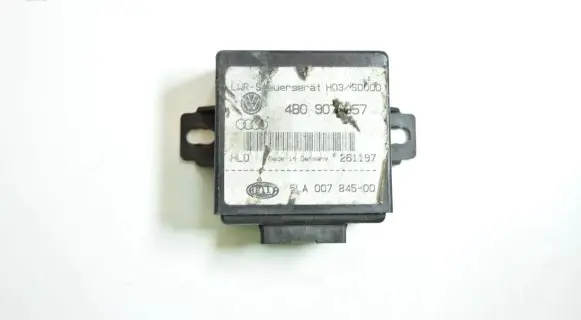 Audi A6 S6 C5 4B Light module LCM 4B0907357