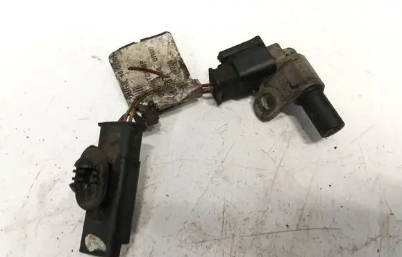 Camshaft position sensor