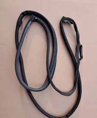 Mercedes-Benz E W124 Rubber seal rear door 1247301678