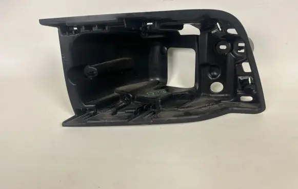 Audi A1 Headlight/headlamp mounting bracket 