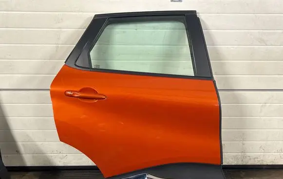 Renault Captur Rear door 821001709R