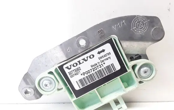 Volvo C70 Airbag deployment crash/impact sensor 30773062