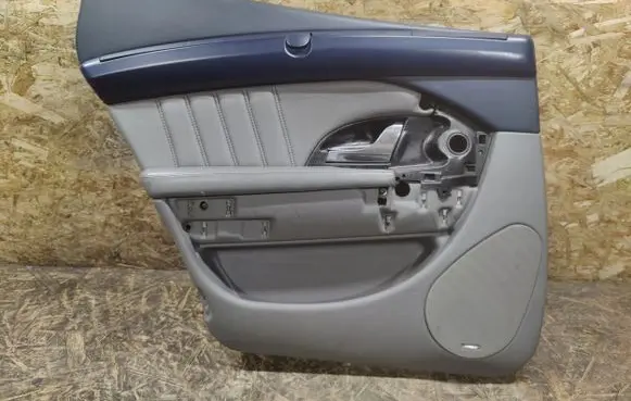 Maserati Quattroporte Rear door card panel trim 68215300