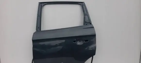 Ford Kuga I Rear door