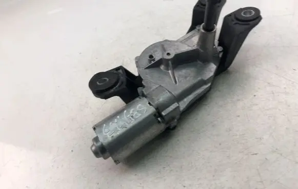 Volvo XC90 Wiper motor 31349380