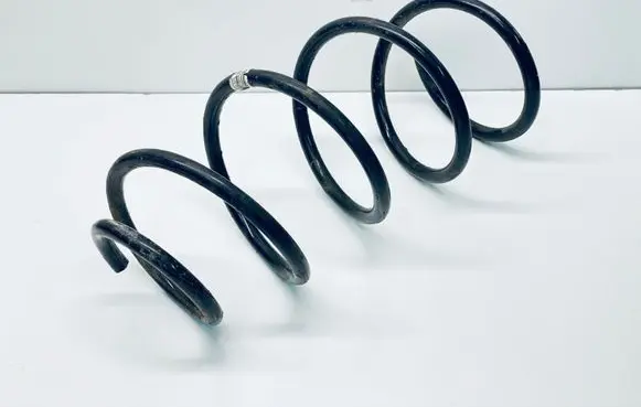 BMW 3 E90 E91 Front coil spring 6767368 31336767368