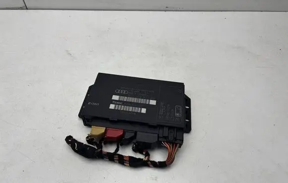 Audi A4 S4 B6 8E 8H Comfort/convenience module 8E0959433AM