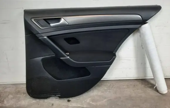 Volkswagen Golf VII Coupe rear side trim panel 