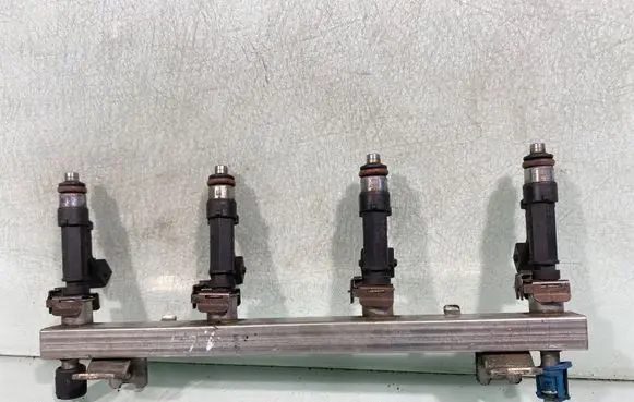 Opel Corsa D Fuel injectors set 0280151208 0280158501
