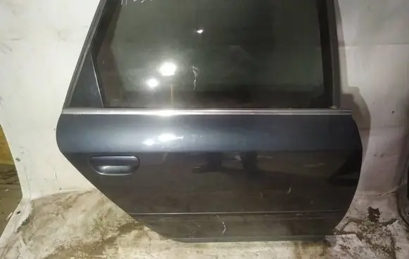Audi A6 S6 C5 4B Rear door MELYNOS