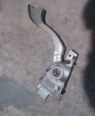 Ford Mondeo MK IV Accelerator throttle pedal 6G929F836RC 31102009 C95YE04
