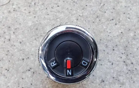 Dacia Spring Gear shift switch/knob 251305880R16 251305880R