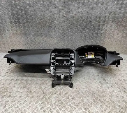 Jaguar F-Pace Dashboard GX73043054AAW
