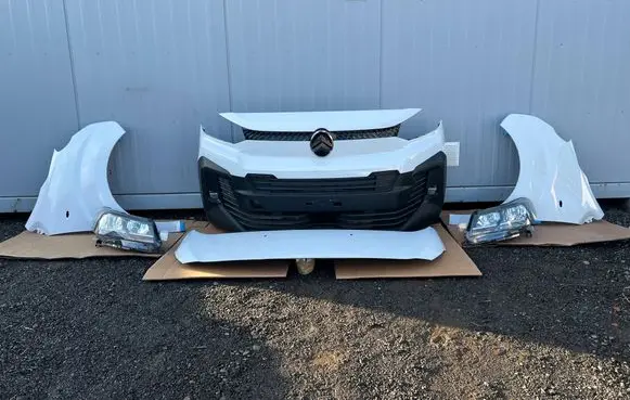 Citroen Jumpy Front piece kit 9811892880