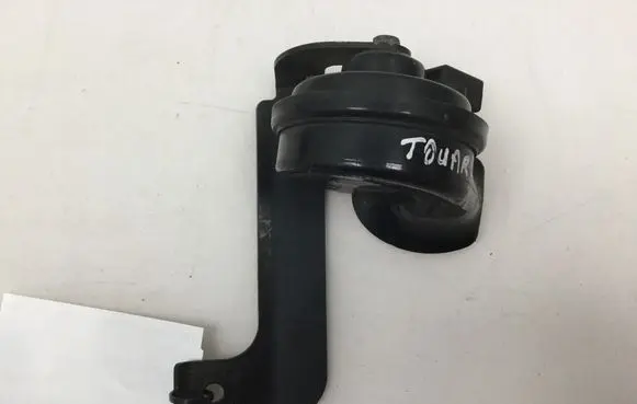 Volkswagen Touareg I Horn signal 6N0951221