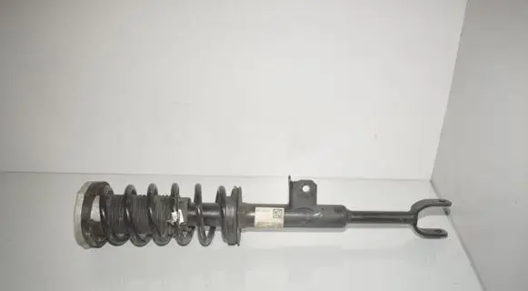 BMW 5 G30 G31 Front shock absorber with coil spring 6866605 31316866605 6866787