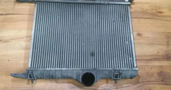 Volvo S40, V40 Intercooler radiator