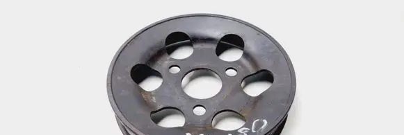 Volkswagen PASSAT B5 Power steering pump pulley 058145255E