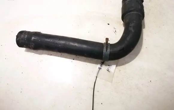Volkswagen PASSAT B5 Engine coolant pipe/hose 8d0121101k