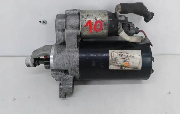 Audi A5 8T 8F Starter motor 0986025400