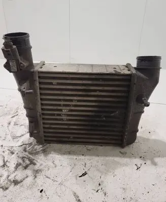Audi A4 S4 B7 8E 8H Intercooler radiator 8E0145805AA 13229440 110820050508