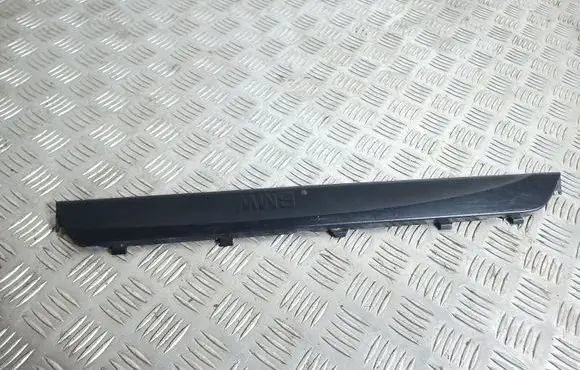 BMW 1 E81 E87 Front sill trim cover 7117633