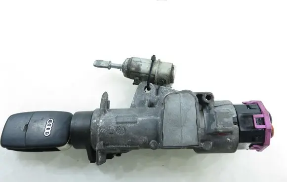 Audi A6 S6 C5 4B Ignition lock 4B0905851C