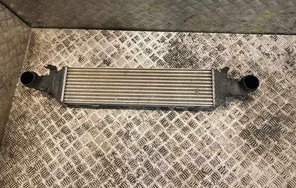Mercedes-Benz E W212 Intercooler radiator 2045000200 A2045000200