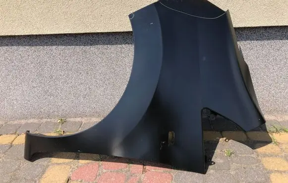 Nissan NV200 Fender