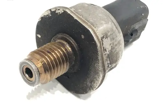 Renault Megane II Fuel pressure sensor 9307Z507A