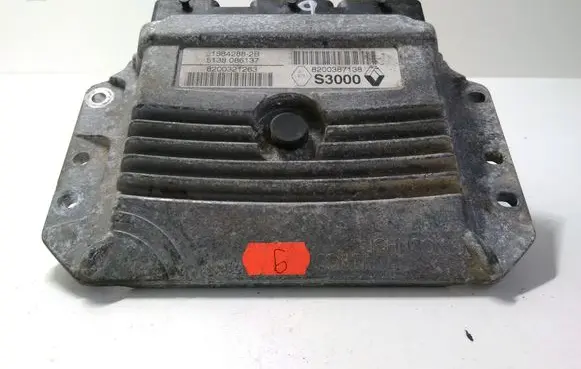 Renault Megane II Engine control unit/module 215842882B 8200387138