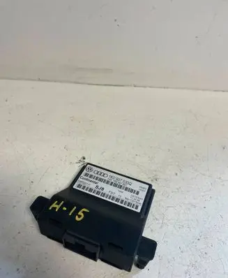 Volkswagen Golf V Gateway control module 1K0907530Q 5WK500111