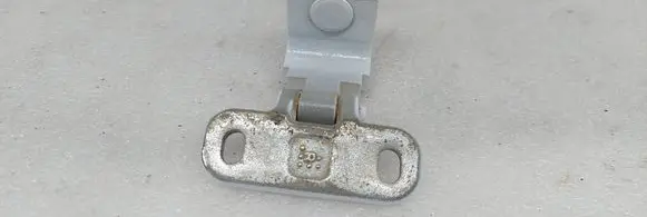 Audi A3 8Y Tailgate/trunk/boot hinge 8V3827299B