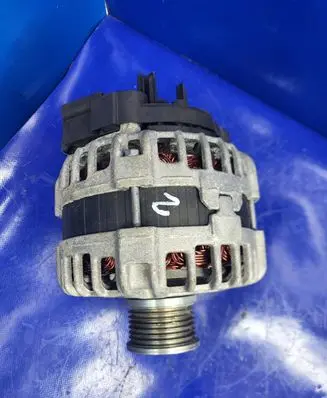 Nissan Qashqai Generator/alternator 231004BE0B F000BL0814