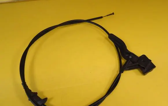 Opel Astra H Engine bonnet/hood lock release cable 218186591